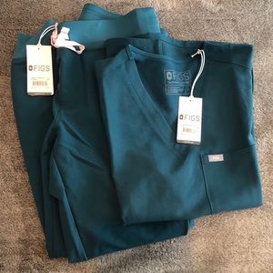 FIGS CARIBBEAN BLUE; Catarina & Zamora